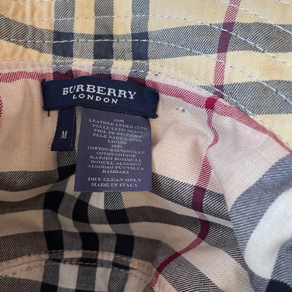 Burberry Hat - Picture 7 of 7